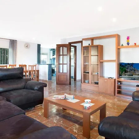 Villa- Salu * Lloret de Mar